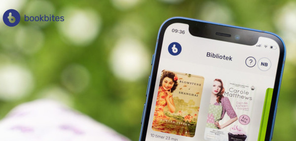 Ein mobiltelefon med open BookBites-app. Foto.